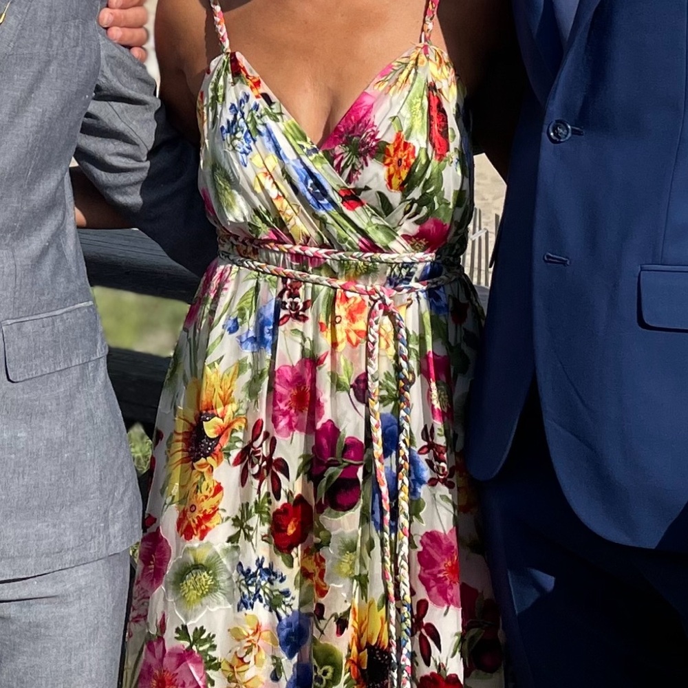 Alice + Olivia Samantha Floral Dress - Picture 4 of 10